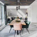 Luxury 4 Bedroom Apartment/Therme Erding/Parking